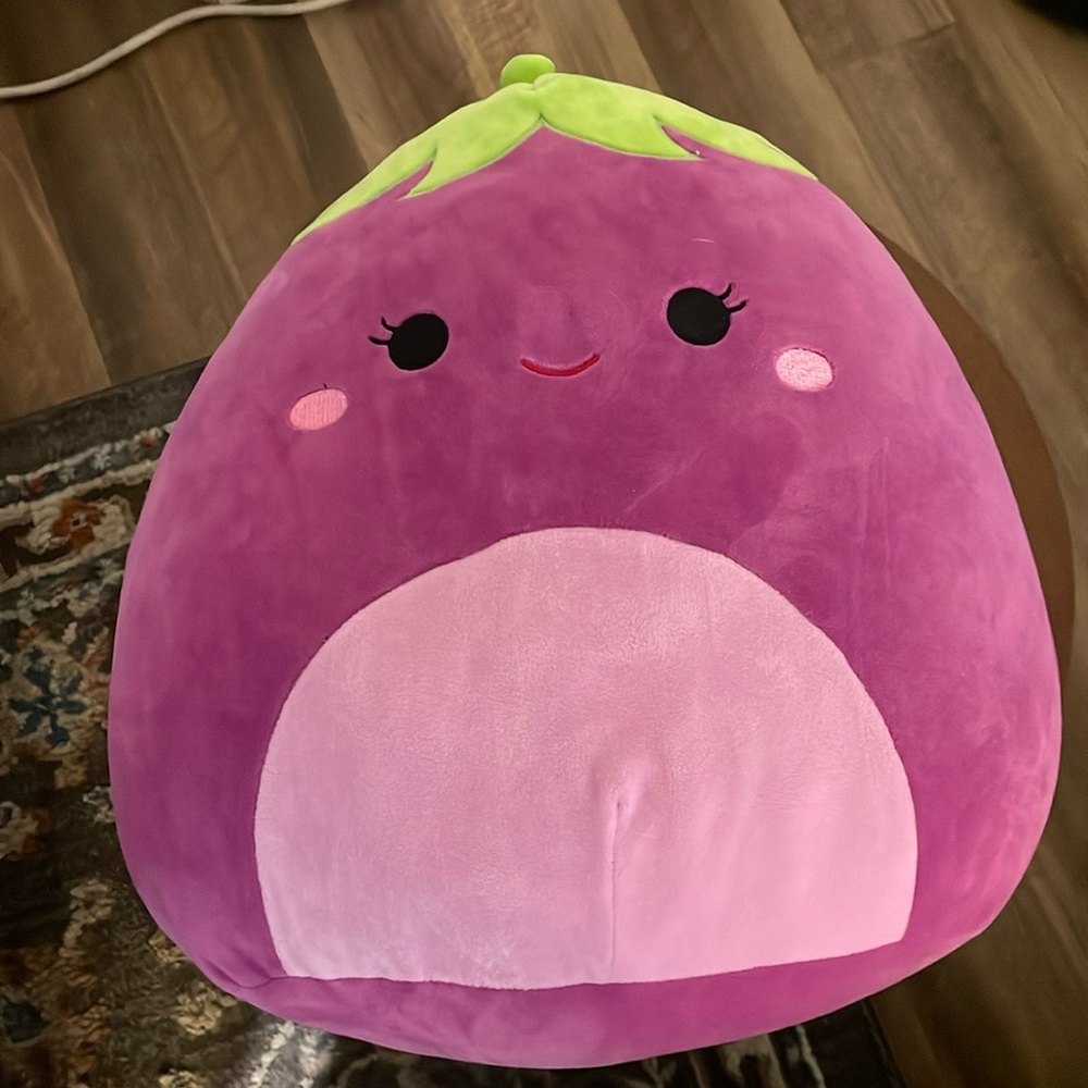 Squishmallow egg plant